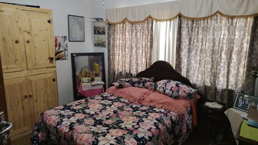 3 Bedroom Property for Sale in Roosheuwel Ext 2 North West